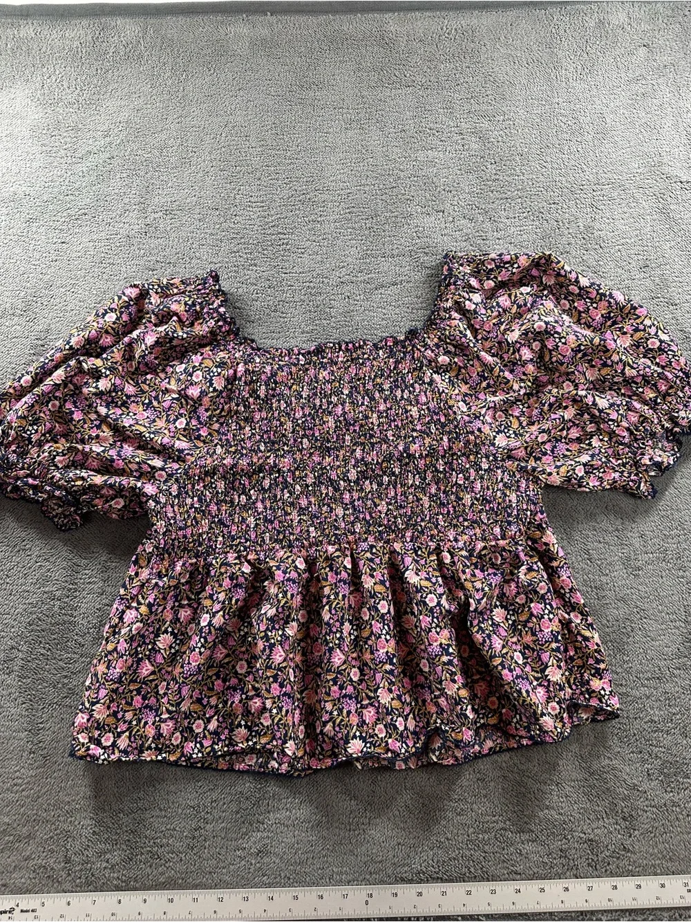 Old Navy Peasant Top Puff Sleeve Navy Floral Print